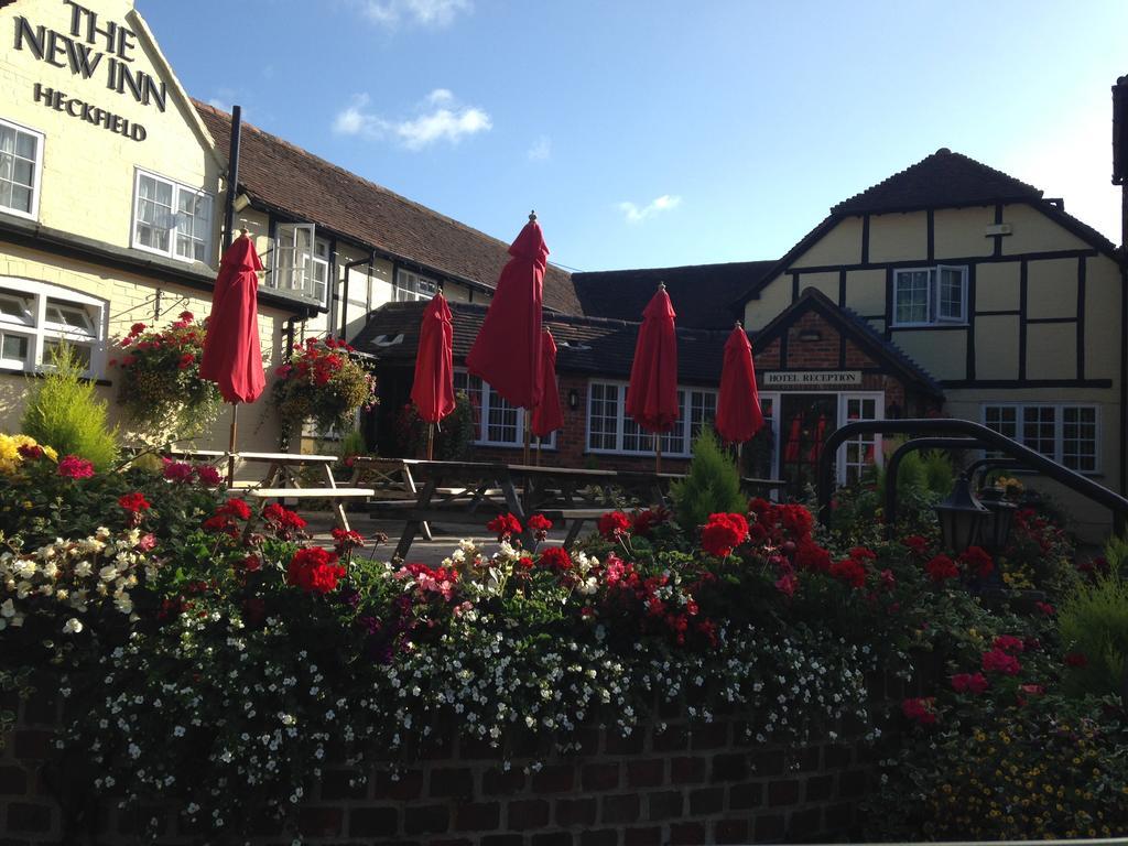 The New Inn Heckfield ภายนอก รูปภาพ
